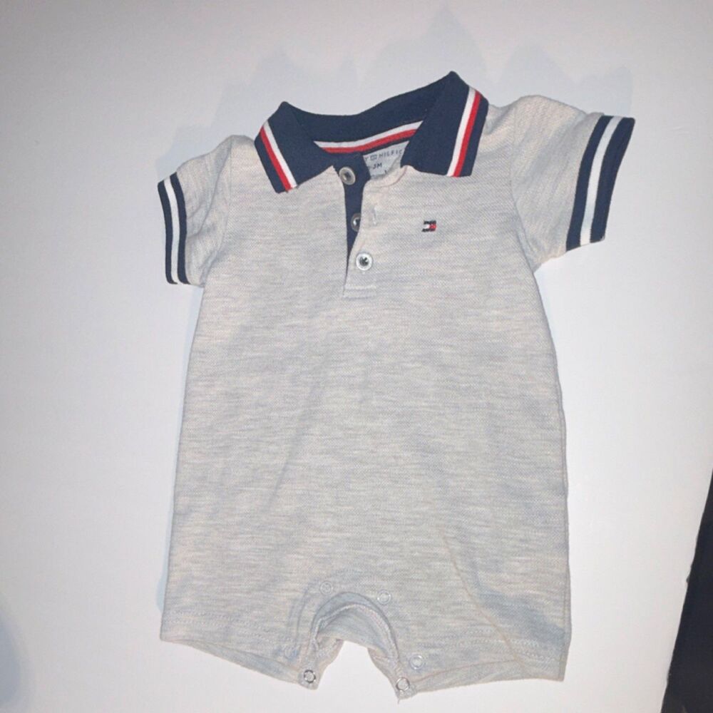 Tommy Hilfiger Collared Short Sleeve Romper One-Piece 0-3M Gray Navy Red White